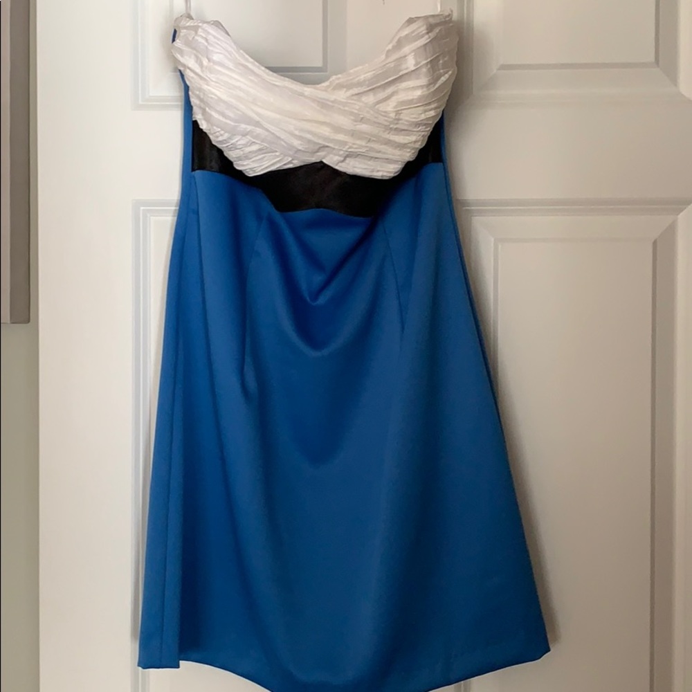 Short formal dress